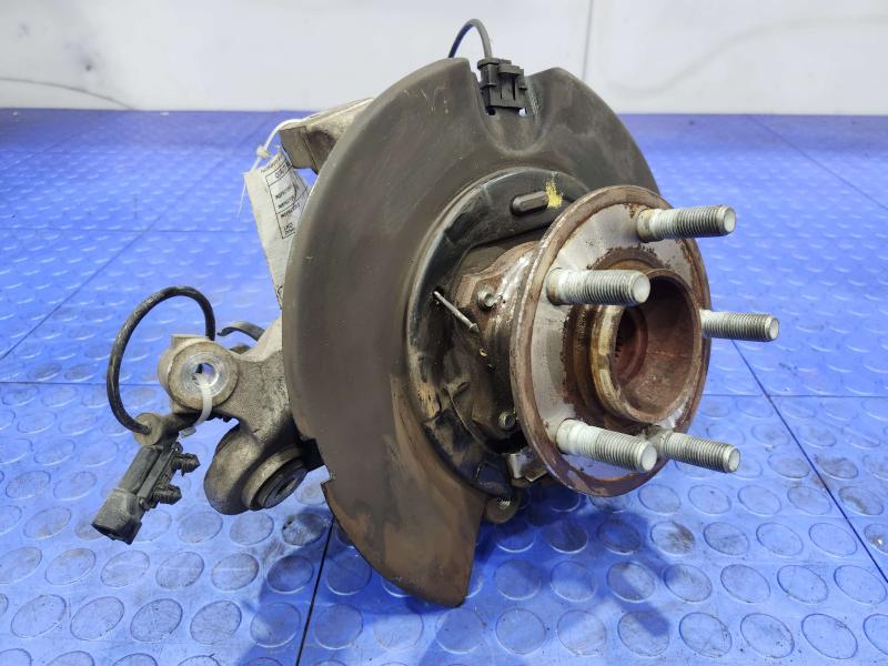 2014 Dodge Challenger Rear Knuckle/Stub Axle