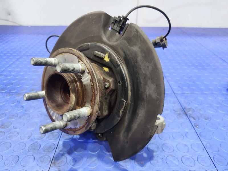 2014 Dodge Challenger Rear Knuckle/Stub Axle