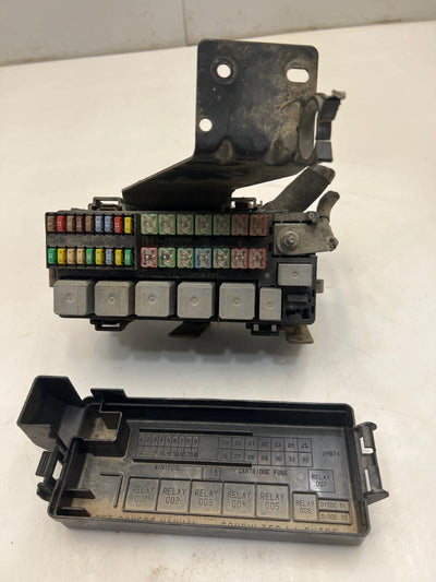 2005 - 2007 Ford Escape Fuse Box Assembly Engine Compartment OEM 7M6Z14290AA