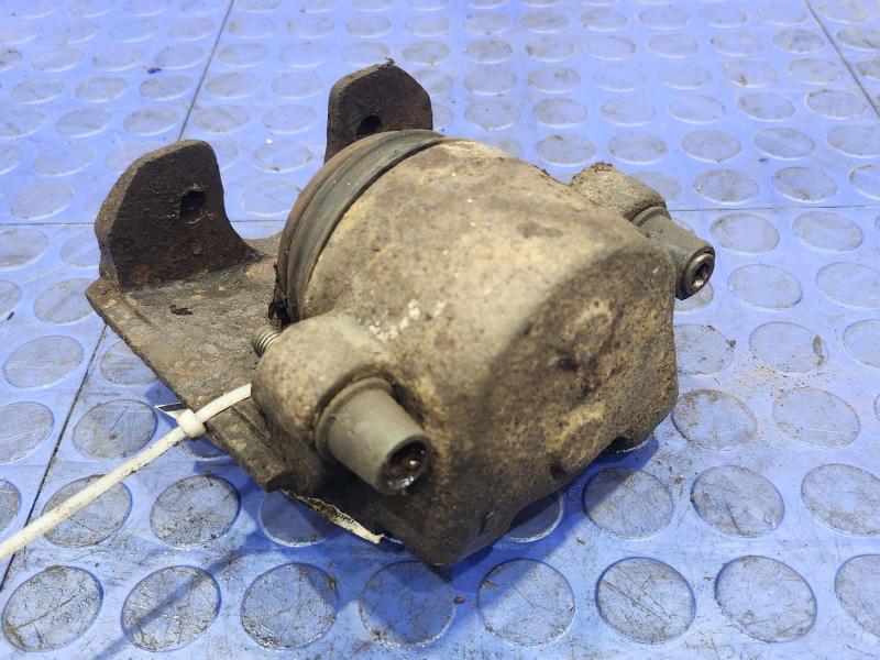 1997 Dodge Dakota Caliper