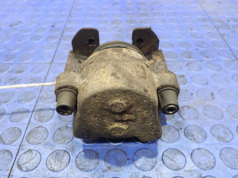 1997 Dodge Dakota Caliper
