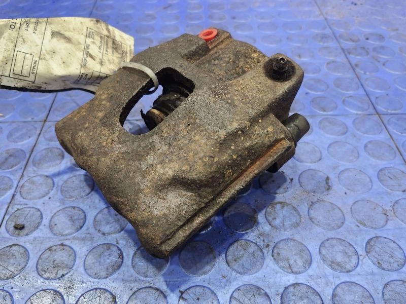 1997 Dodge Dakota Caliper