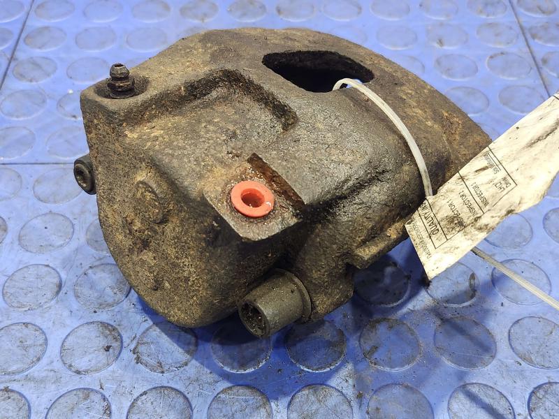 1997 Dodge Dakota Caliper