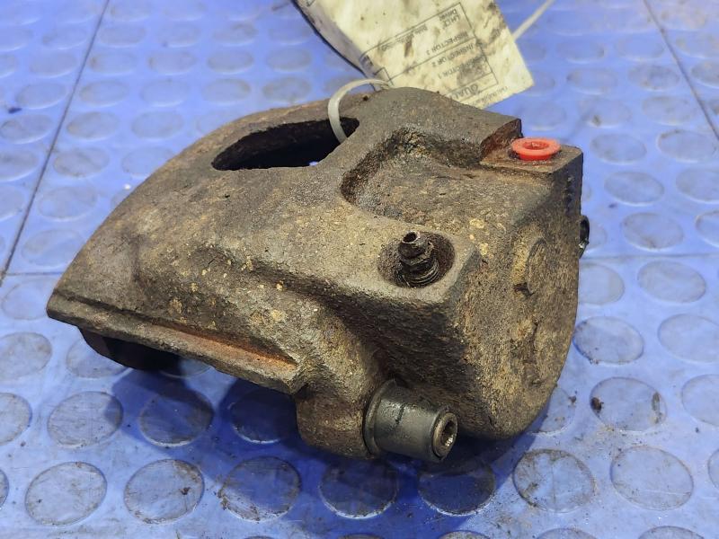 1997 Dodge Dakota Caliper