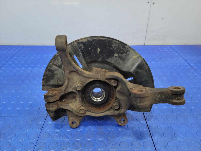 2016 Kia Sedona Spindle Knuckle Front