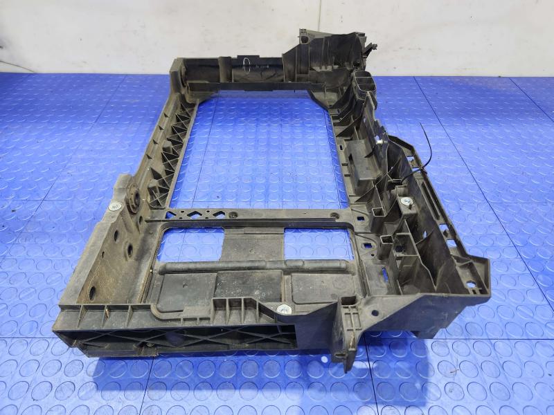 2013 Mazda Mazda2 Radiator Support