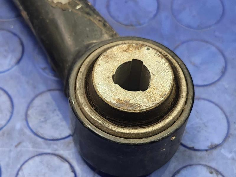 2021 Jeep Renegade Lower Control Arm Rr
