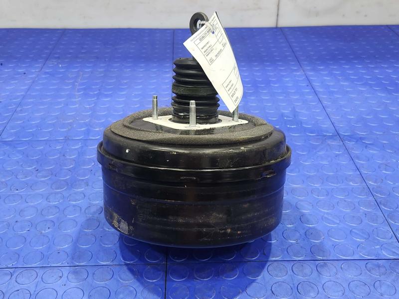 2011-2015 Jeep Grand Cherokee Power Brake Booster Servo OEM 52124748AC