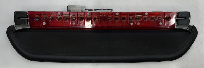 2007 BMW 328i 3Rd Brake Light Avoidance Lamp
