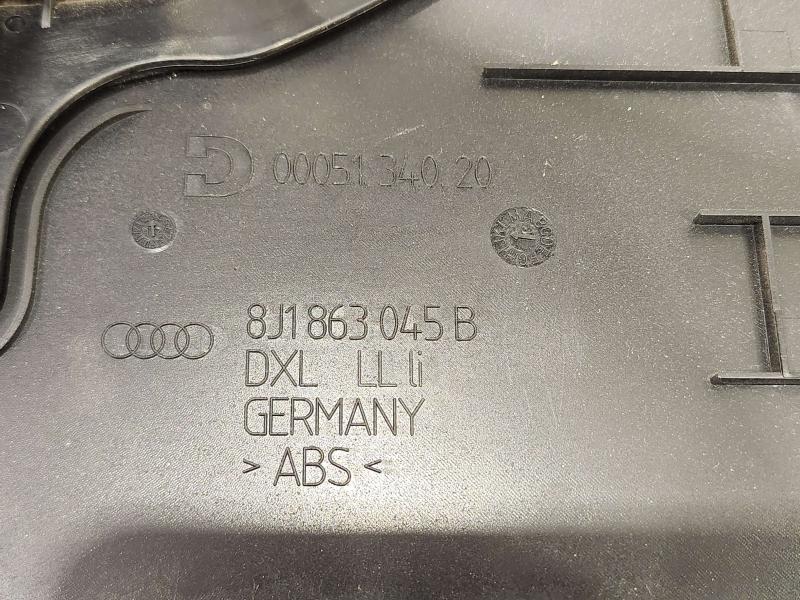 2012 Audi TT Front Console