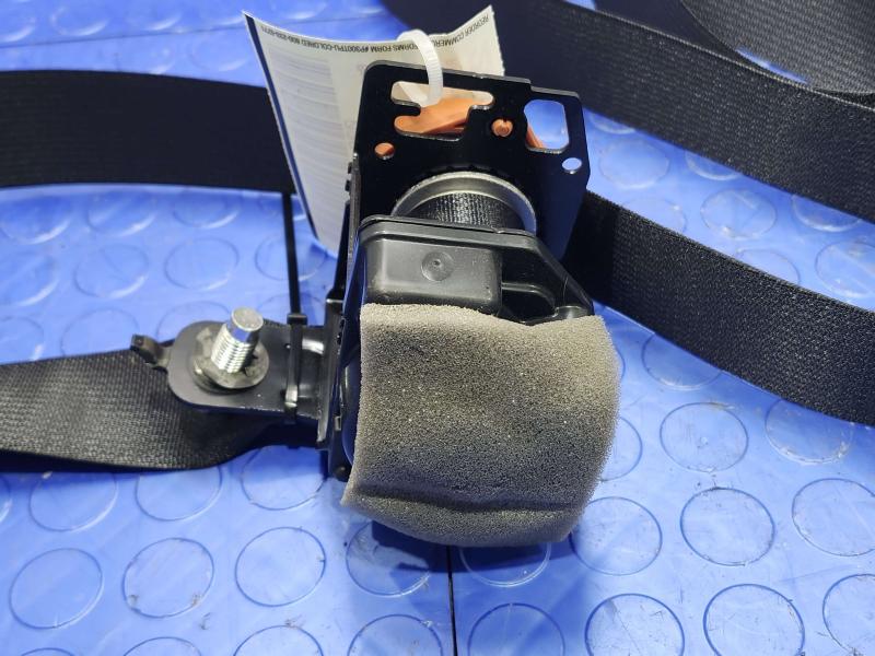 2015 Infiniti Q50 Rear Seat Belt