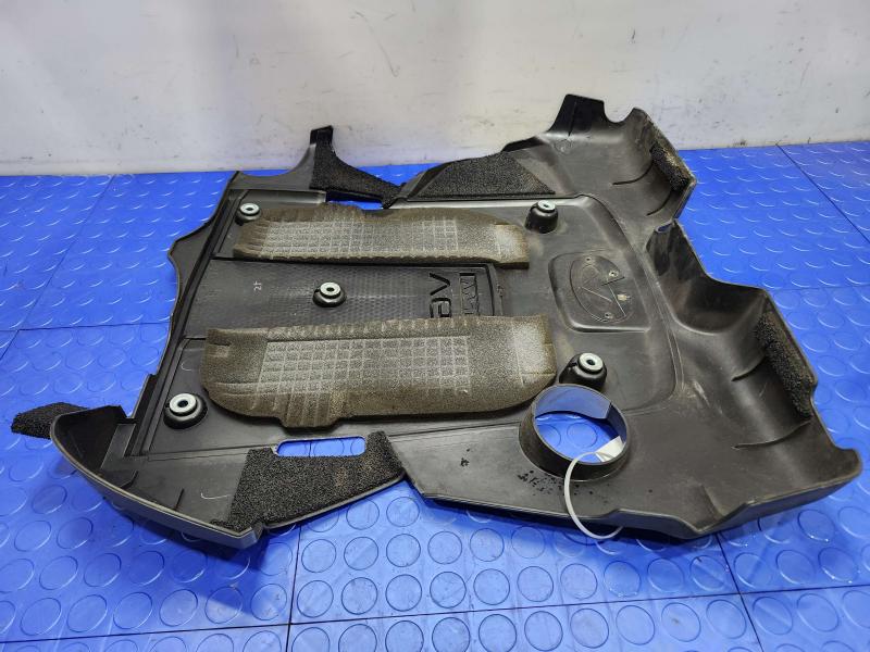 2015 Infiniti Q50 Engine Cover