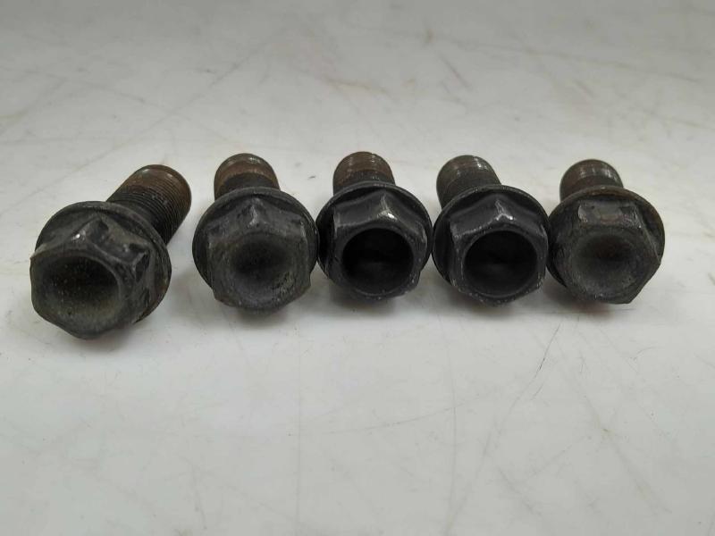 2014 MINI Paceman Lug Nuts