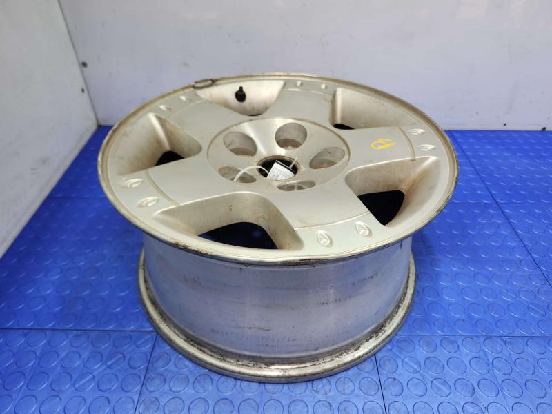 2002 Dodge Ram 1500 Wheel
