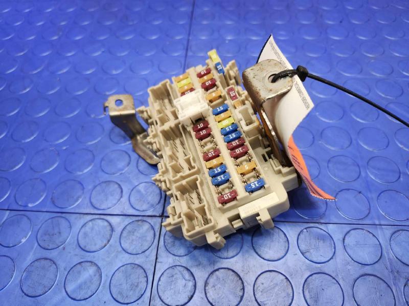 2016-2018 Nissan Maxima Cabin Fuse Box Junction Block Genuine OEM 24350-4RA0A