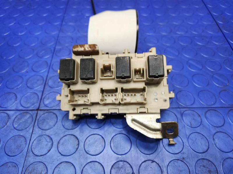 2016-2018 Nissan Maxima Cabin Fuse Box Junction Block Genuine OEM 24350-4RA0A