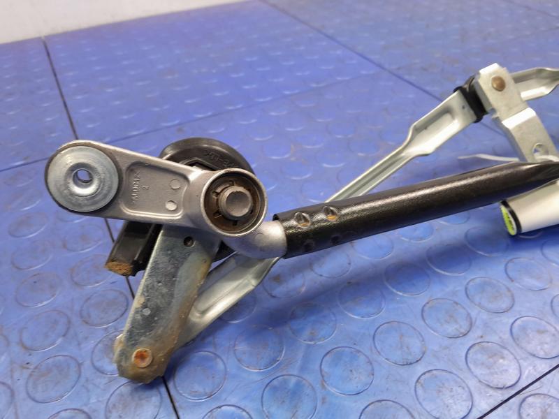 2014-2024 Kia Soul Windshield Wiper Linkage Transmission OEM 98120B2000