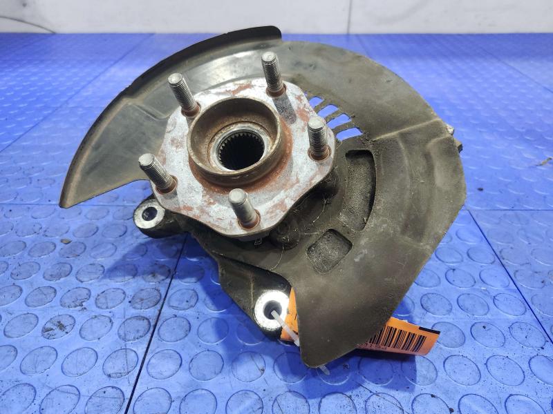 2013 Nissan Pathfinder Spindle Knuckle Front