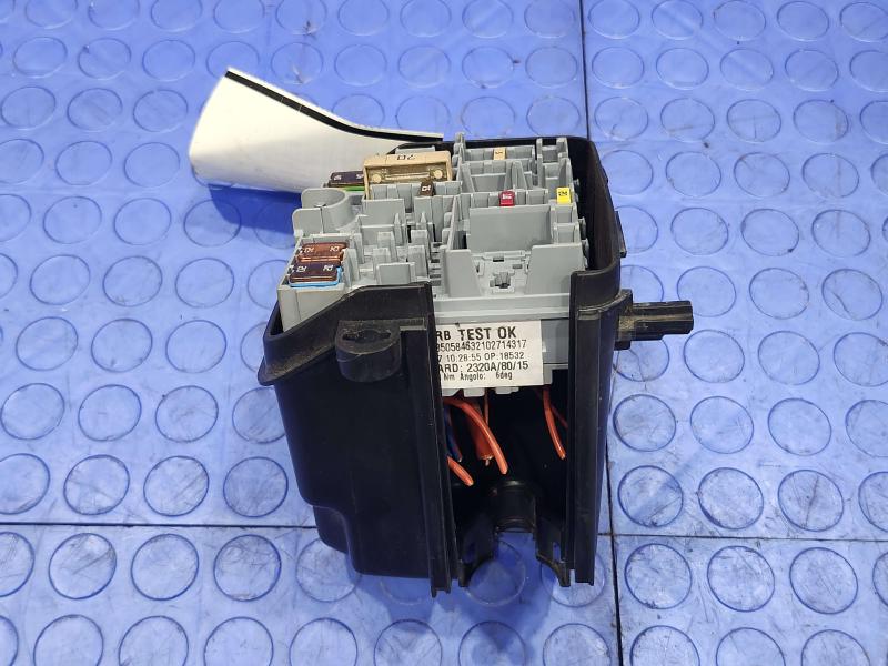 2018 Alfa Romeo Giulia Engine Fuse Box