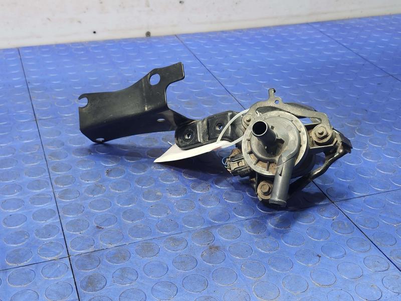 2011-2015 Toyota Prius Electric Inverter Water Pump Genuine OEM G904052010