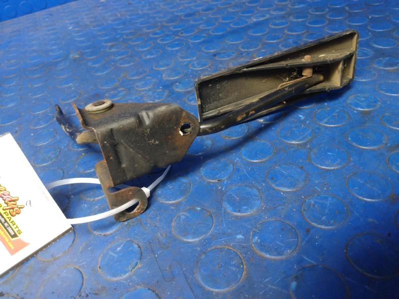 1993 - 1998 Jeep Grand Cherokee Accelerator Pedal Assembly OEM