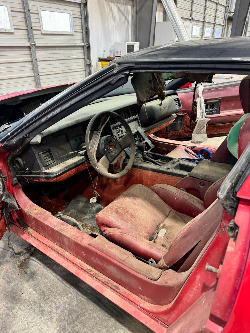 1985 Chevrolet Corvette Front Door Latch