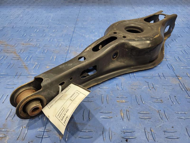 2020 Toyota RAV4 Lower Control Arm Rr