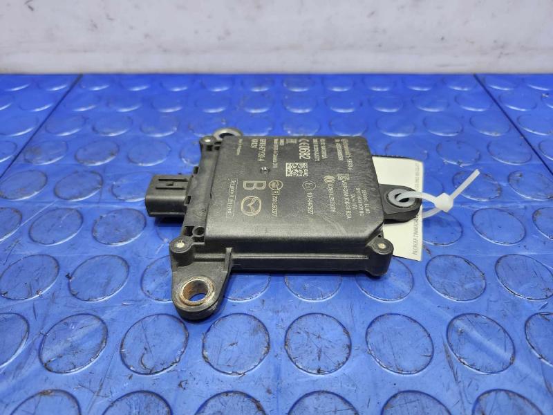 2017 Mazda 3 Radar Blindspot Detection Control Module Genuine OEM GRT667Y30A
