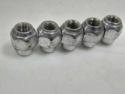 2018 Hyundai Elantra Lug Nuts