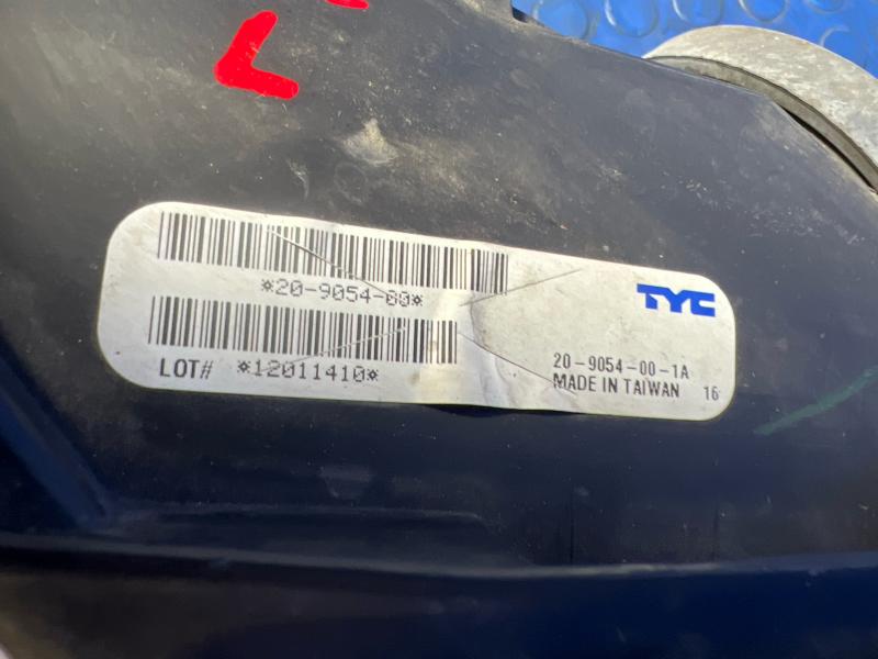 2010 Volkswagen CC Headlamp Assembly