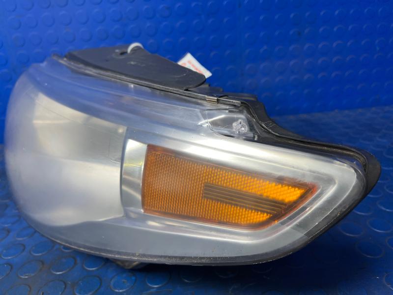 2010 Volkswagen CC Headlamp Assembly