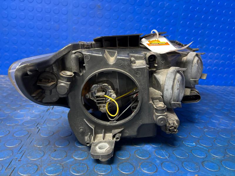 2010 Volkswagen CC Headlamp Assembly