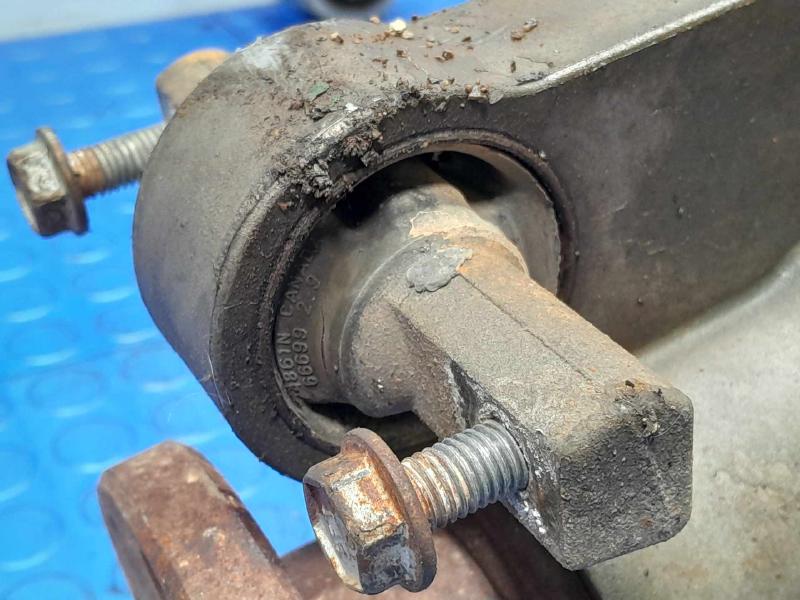 2012 Jeep Liberty Carrier/Differential Assembly