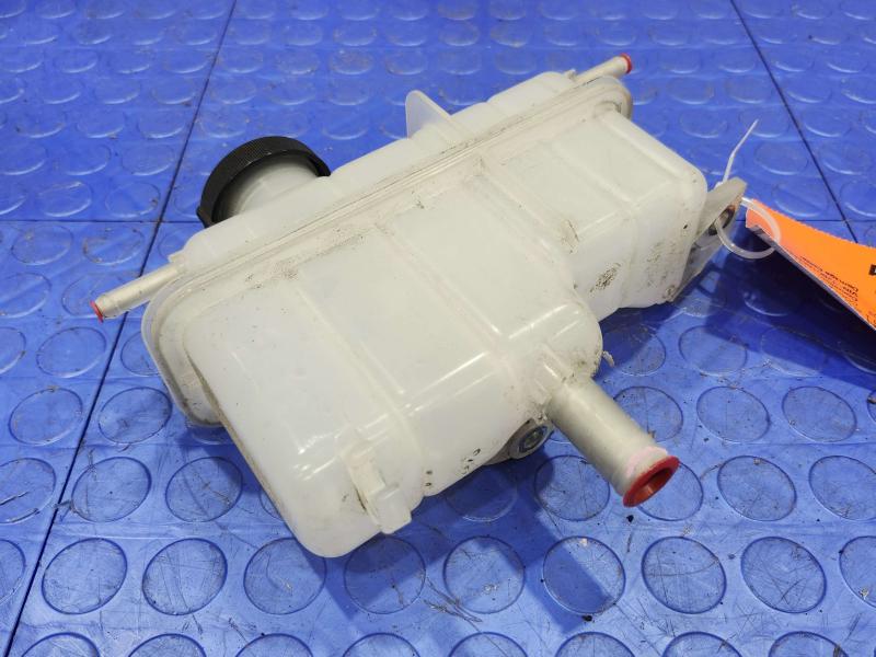2010 Lexus RX350 RX450H Coolant Recovery Bottle
