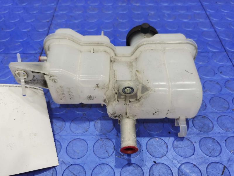 2010 Lexus RX350 RX450H Coolant Recovery Bottle