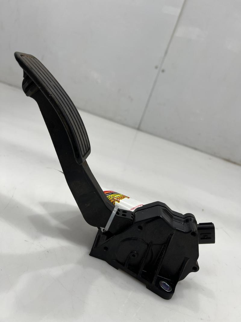 2013 Subaru Crosstrek Pedal Assembly