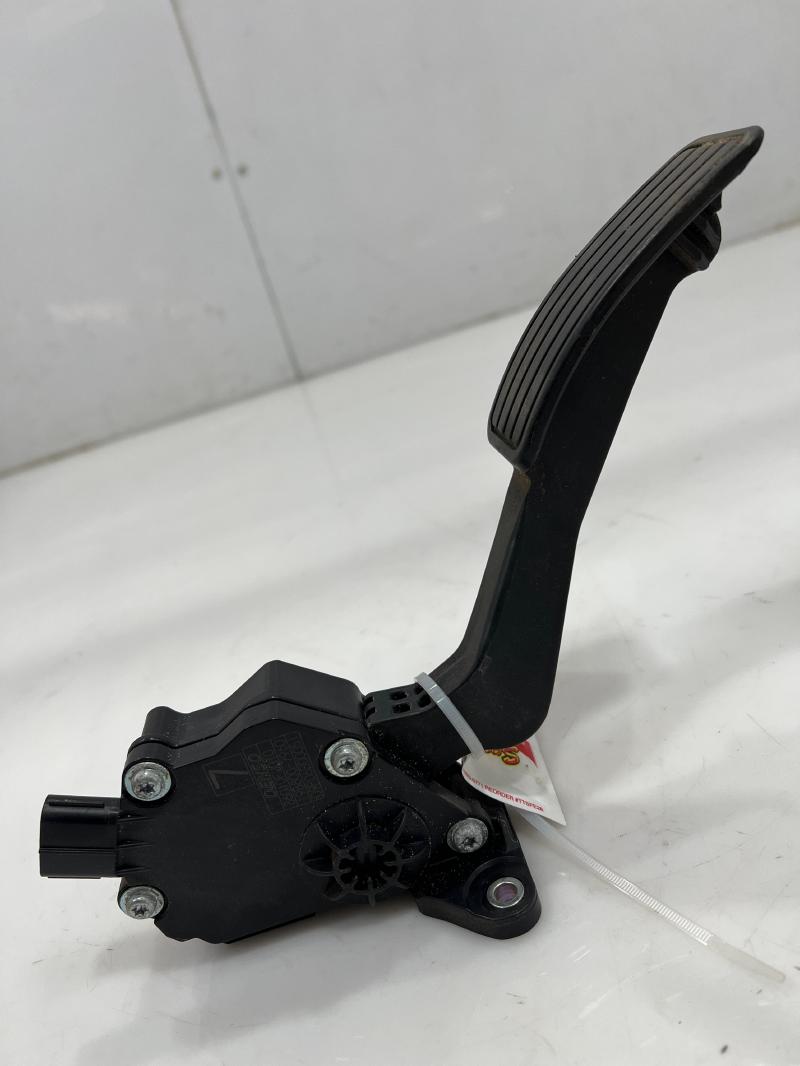 2013 Subaru Crosstrek Pedal Assembly