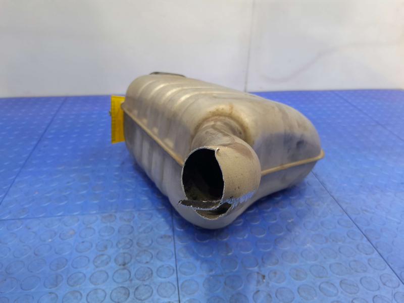 2013-2017 Audi Q5 2.0L Rear Exhaust Muffler OEM RH Passenger Side 8R0253609AH