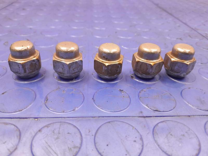 2012 Mazda Mazda5 Lug Nuts