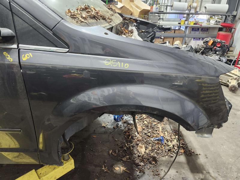 2017 Dodge Grand Caravan Fender