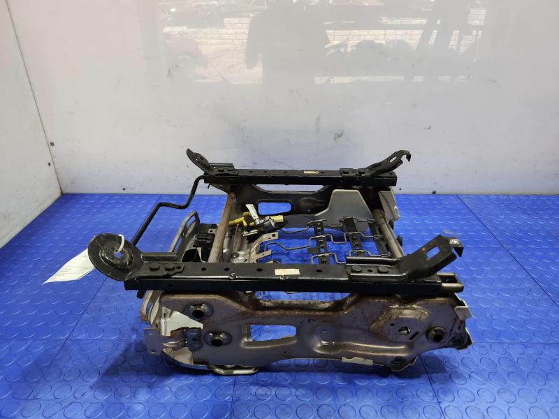 2013 Subaru Crosstrek Seat Track