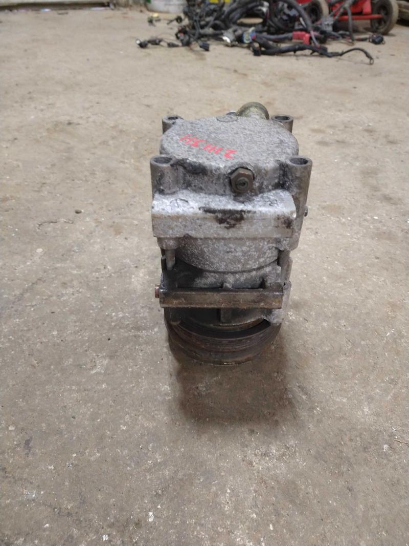 2011 Ford Econoline E-350 A/C Air Compressor