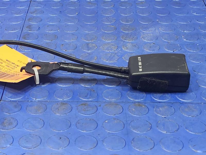 2006 Mercedes CLS-Class Front Seat Belt