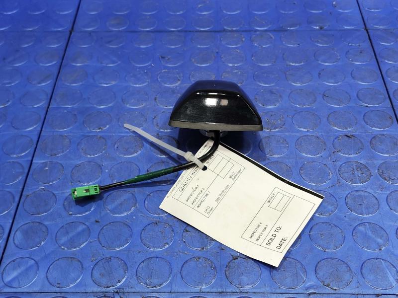 2014 Nissan Maxima Antenna