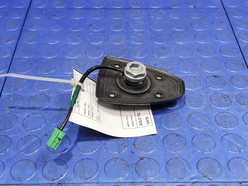 2014 Nissan Maxima Antenna