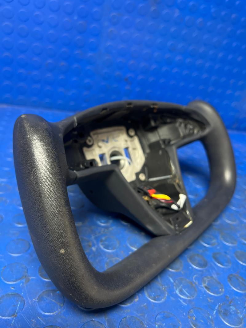 2023 Tesla Model X Steering Wheel