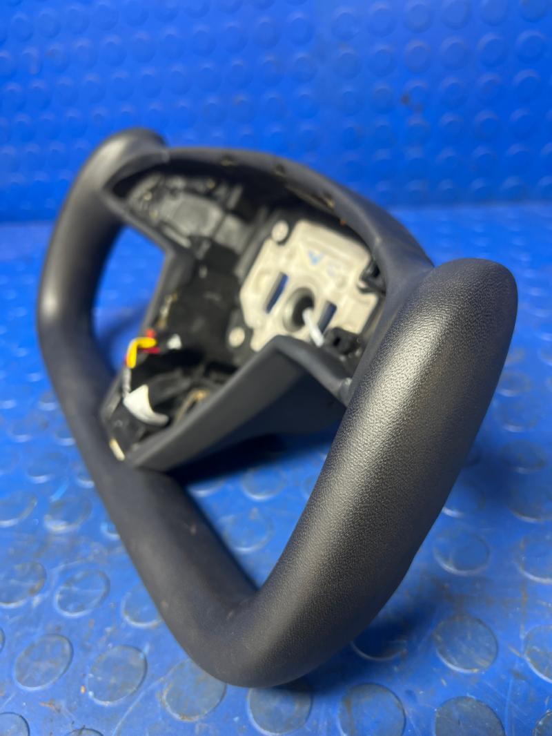 2023 Tesla Model X Steering Wheel