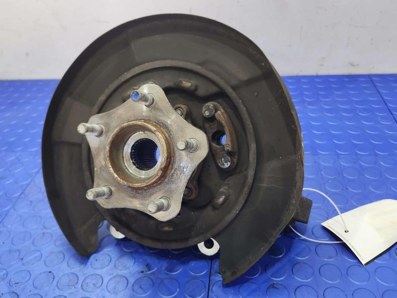 2013 Infiniti FX35 Rear Knuckle/Stub Axle