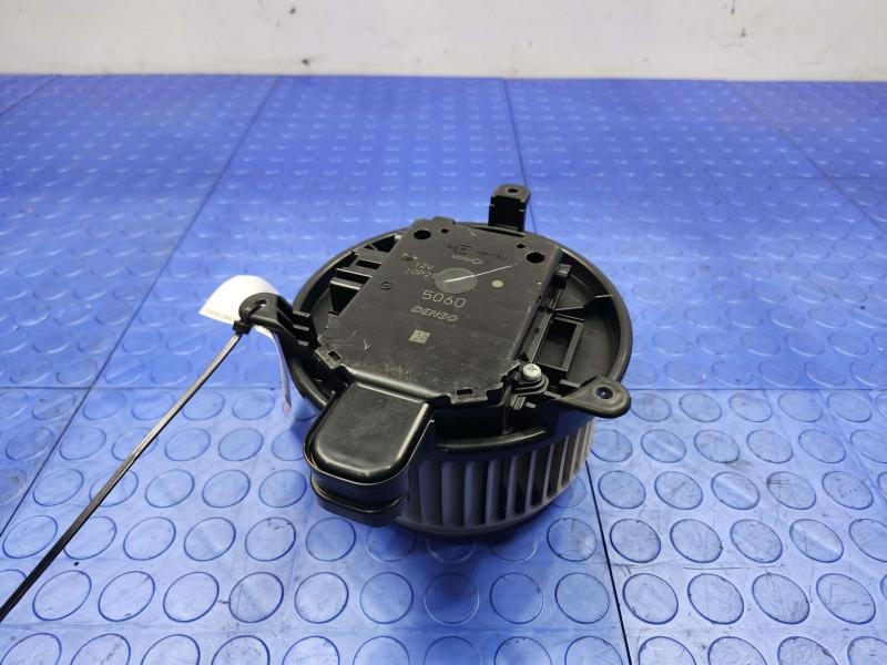 2013-2015 Cadillac ATS Heater AC Blower Motor Assembly Genuine OEM 22799376