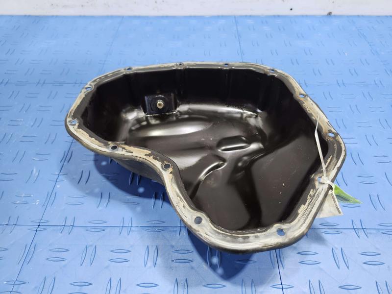 2013 Toyota Camry Oil Pan